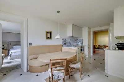 Cuisine ou kitchenette dans l'établissement Prime apartment - 3BDR - 6P - Invalides