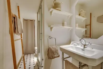Salle de bains dans l'établissement Prime apartment - 3BDR - 6P - Invalides