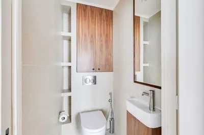 Salle de bains dans l'établissement Charming apartment a c 2BR-6P Grand boulevards