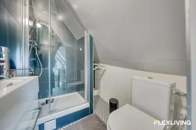 Salle de bains dans l'établissement Studio central au cœur des trésors de la vie parisienne