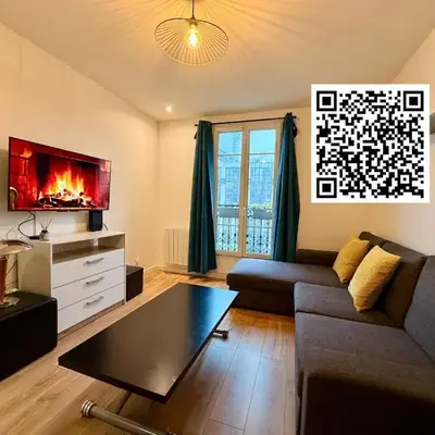 Modern Bright 2 bedroom Apartment Paris 17