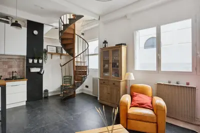 Cuisine ou kitchenette dans l'établissement Duplex à Saint-Ouen – Aux portes de Paris
