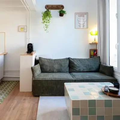 Apparemment Duplex proche Zénith de Paris