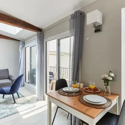 Jardin du Luxembourg with Balcony - Paris Vacation Rentals