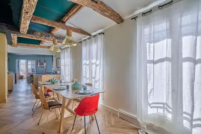 Coin salon dans l'établissement Superb flat with terrace in the centre of Paris