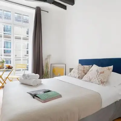 Serenty - Le Marais Studio - Place des Vosges