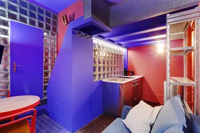Cuisine ou kitchenette dans l'établissement NoChichi Collections - Studio typique parisien