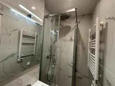 Salle de bains dans l'établissement 326 New Suite Hugo - Tiny Apartment Paris Center