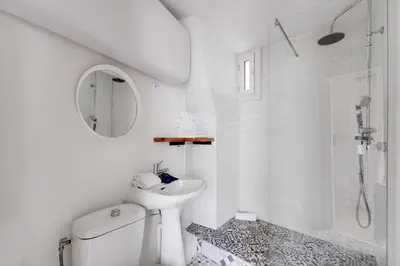 Salle de bains dans l'établissement Cozy Studio 2P - Hôtel de Ville