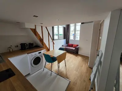 Coin salon dans l'établissement Petit bijou au coeur du Marais