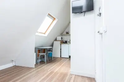 Cuisine ou kitchenette dans l'établissement Studio équipé - Paris Centre