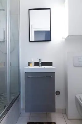 Salle de bains dans l'établissement Studio équipé - Paris Centre