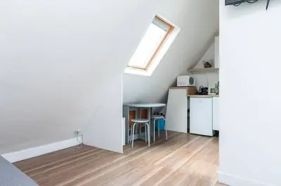 Cuisine ou kitchenette dans l'établissement Studio équipé - Paris Centre