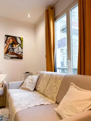 Un ou plusieurs lits dans un hébergement de l'établissement UrbanFlat 104 - Grand Apartment Paris Opera
