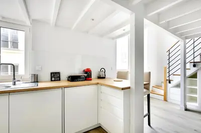 Cuisine ou kitchenette dans l'établissement Loft - Notre dame de Paris