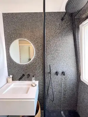 Plan de l'établissement Le Penthouse Murat C