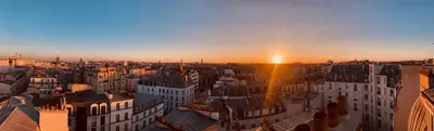 Lever ou coucher de soleil vu de l'appartement ou à proximité