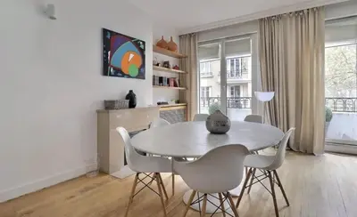 Plan de l'établissement Superbe Appartements Champs Elysees Wagram