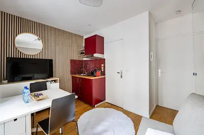 Cuisine ou kitchenette dans l'établissement G # Studio # 2people # Voltaire # StAmbroise
