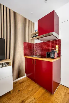Cuisine ou kitchenette dans l'établissement G # Studio # 2people # Voltaire # StAmbroise