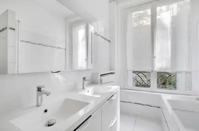 Salle de bains dans l'établissement Superbe Appartements Tour Eiffel Suffren