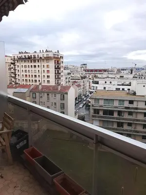 Vue générale sur Boulogne-Billancourt ou vue de la ville depuis l'appartement