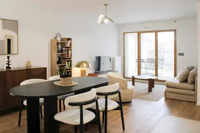 Plan de l'établissement Appartement moderne à Vanves proche de Paris