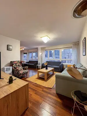 Coin salon dans l'établissement Paris View , Direct Access, Apartment 10 people