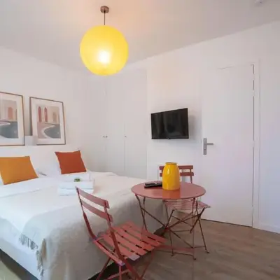 Studio neuf Paris 3eme Metro Etienne Marcel