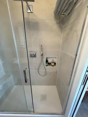 Salle de bains dans l'établissement Newly renovated apartment in Neuilly-sur-Seine