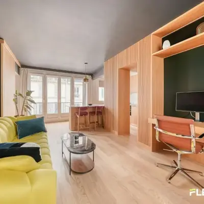 New & Modern 1BR Walk to Montmartre
