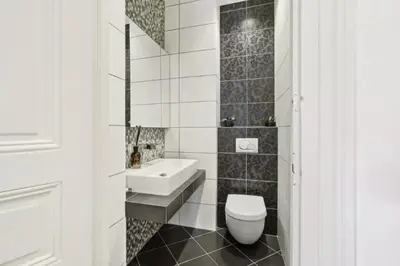 Salle de bains dans l'établissement Superbe Appartements Tour Eiffel View Champs de Mars