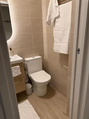 Salle de bains dans l'établissement Superbe 2 pièces design refait à neuf 4 couchages