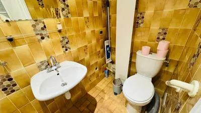 Salle de bains dans l'établissement 2-bed apart close to Louvre