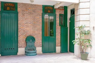Façade ou entrée de l'établissement Cozy Nest Le Bon Marche Rive Gauche