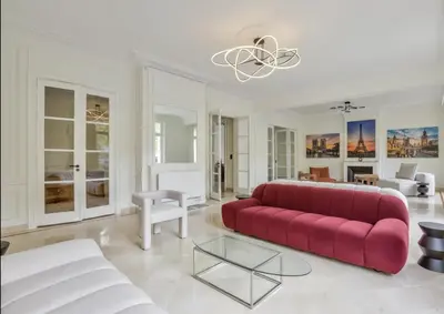 Coin salon dans l'établissement Appartements Foch Champs Elysées