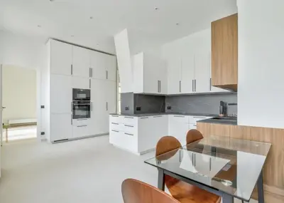 Cuisine ou kitchenette dans l'établissement Appartements Foch Champs Elysées