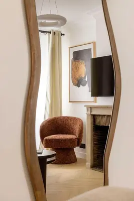 Télévision ou salle de divertissement dans l'établissement Design Apartment a c 3BR 8P - Notre Dame