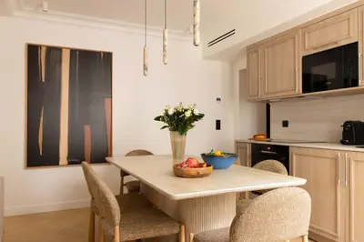 Cuisine ou kitchenette dans l'établissement Design Apartment a c 3BR 8P - Notre Dame