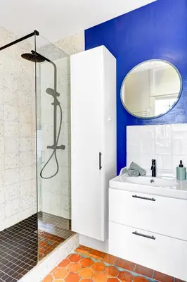 Salle de bains dans l'établissement Serenty - Bright 1BR Near Bastille & Marais