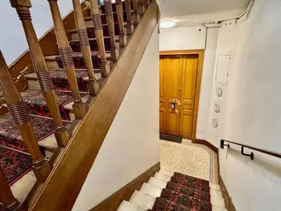Plan de l'établissement Bel appartement meublé Art Déco 2 terrasses