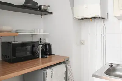 Cuisine ou kitchenette dans l'établissement Pour étudiants et pro-1 mois min