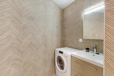 Salle de bains dans l'établissement Elegant 3-bedroom apartment near Bastille Paris