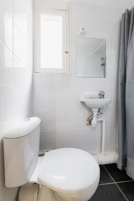 Salle de bains dans l'établissement Paris 18eme Appartement Calme Cosy a Montmartre