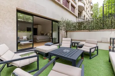 Coin salon dans l'établissement sublime appartement avec terasse