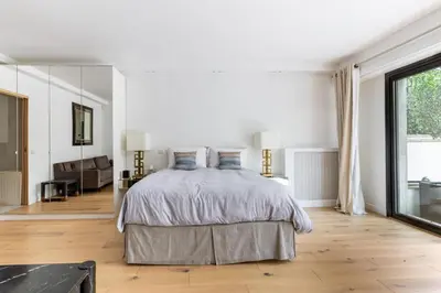 Un ou plusieurs lits dans un hébergement de l'établissement sublime appartement avec terasse