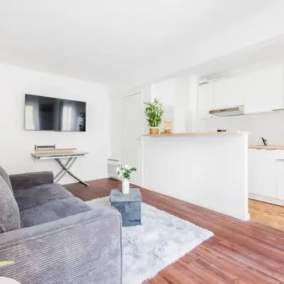 Bright and comfortable 1-bedroom apartment