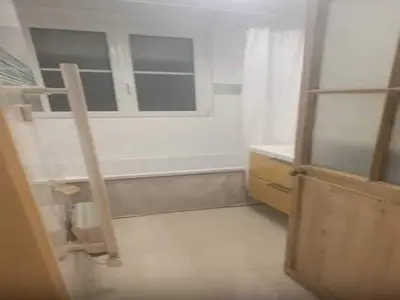 Salle de bains dans l'établissement Modern 1BDR apt near Moulin Rouge Montmartre