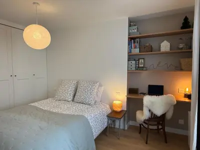 Un ou plusieurs lits dans un hébergement de l'établissement Cocon pour amoureux à Montmartre