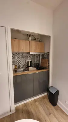 Cuisine ou kitchenette dans l'établissement Studio Centre-ville, proche métro et Paris